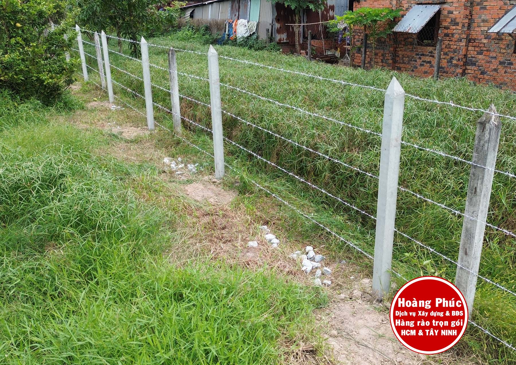 H&agrave;ng r&agrave;o kẽm gai gi&aacute; rẻ.JPG (669 KB)